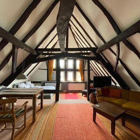 Historische Ferienwohnung Mit Kamin In Lich Esterno foto