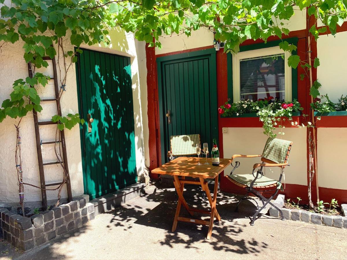Historische Ferienwohnung Mit Kamin In Lich Esterno foto